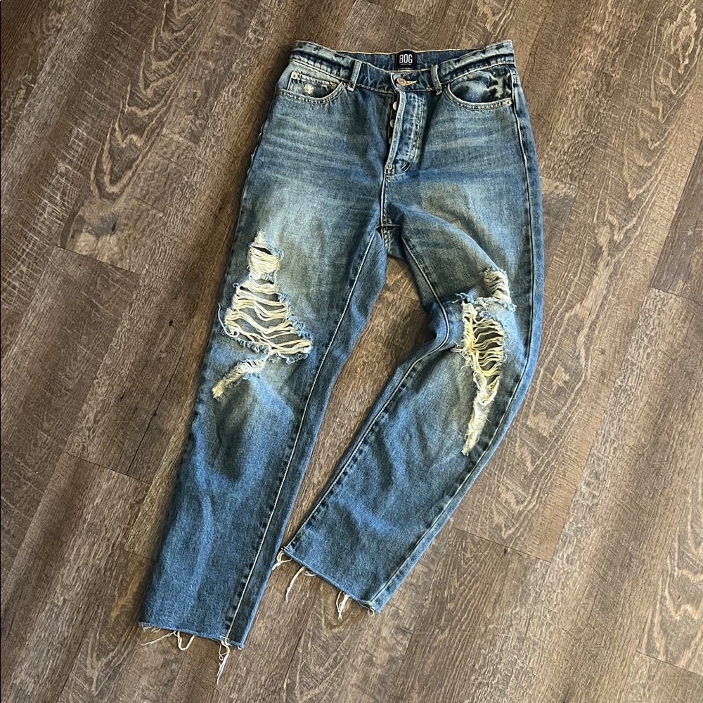Blue Denim Jeans - Casual Distressed Style